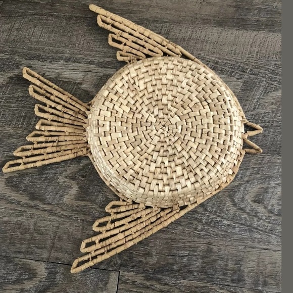 Wicker Angel Fish - Picture 3 of 5
